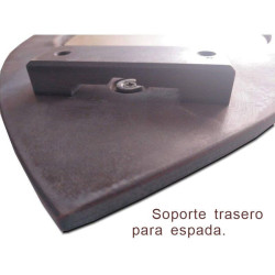 Metopa de dos apellidos con espada templaria